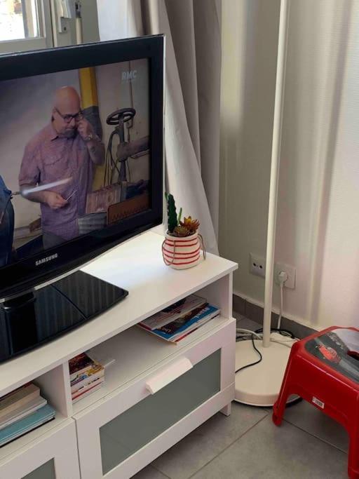 Parking Prive,T1 Bis, 10Mn Lyon Centre Apartment Villeurbanne Ngoại thất bức ảnh